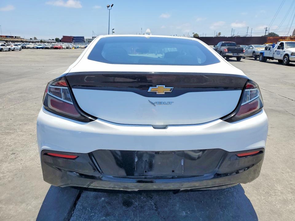 57956936 :رقم المزاد ، 1G1RC6S58HU134746 vin ، 2017 Chevrolet Volt مزاد بيع