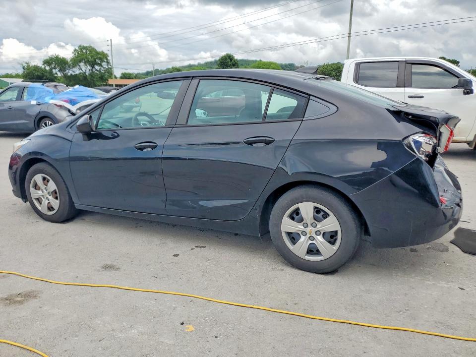 55727926 :رقم المزاد ، 1G1BC5SM9H7144543 vin ، 2017 Chevrolet Cruze مزاد بيع
