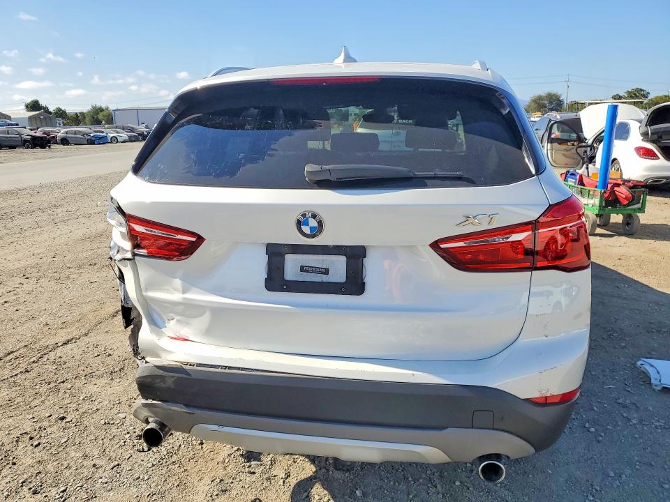 Aukcja sprzedaży 2018 Bmw X1, vin: WBXHU7C38J5H45062, numer aukcji: 57896116