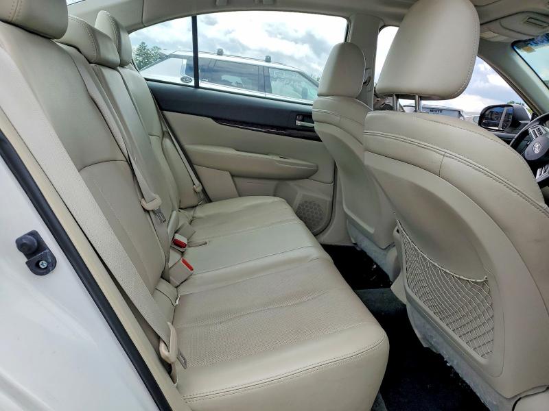 57663076 :رقم المزاد ، 4S3BMBN6XE3032577 vin ، 2014 Subaru Legacy مزاد بيع