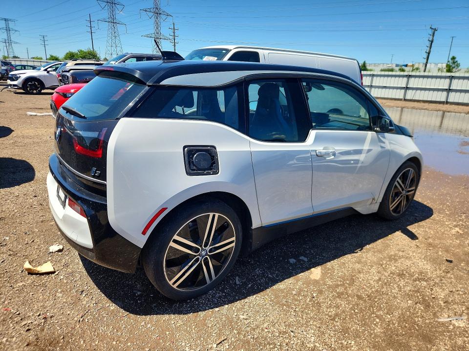 56330686 :رقم المزاد ، WBY7Z2C51JVB88637 vin ، 2018 Bmw I3 مزاد بيع
