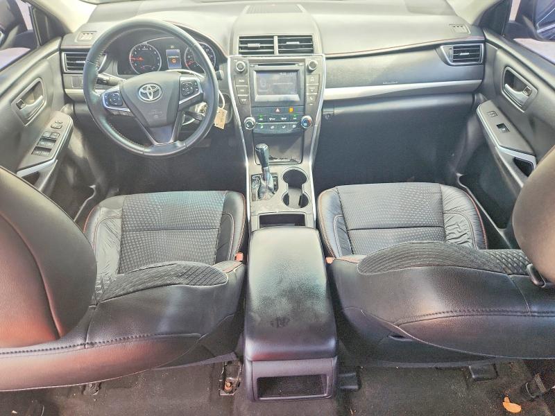 55401116 :رقم المزاد ، 4T1BF1FK9FU966916 vin ، 2015 Toyota Camry مزاد بيع
