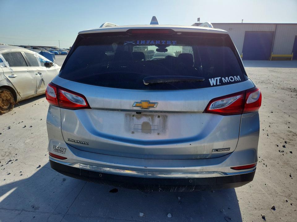 58112896 :رقم المزاد ، 2GNAXMEVXJ6296334 vin ، 2018 Chevrolet Equinox مزاد بيع