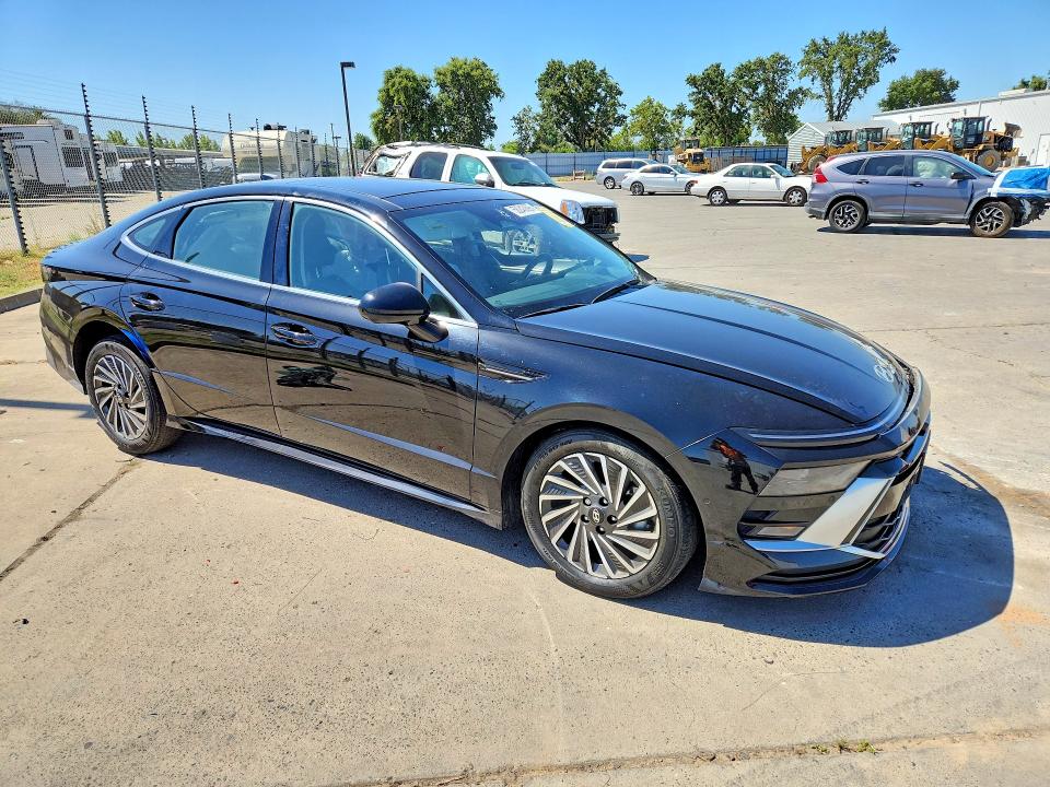 Продажа на аукционе авто 2024 Hyundai Sonata Hybrid, vin: KMHL54JJ7RA090084, номер лота: 58243696