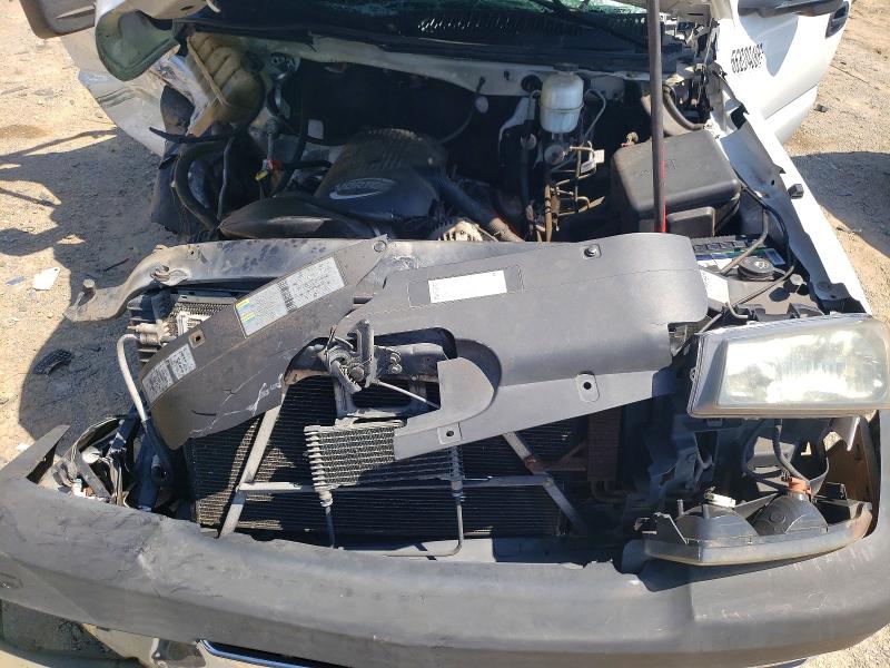 2005 Chevrolet Silverado მანქანა იყიდება აუქციონზე, vin: 1GCHK29U45E152176, აუქციონის ნომერი: 56820486