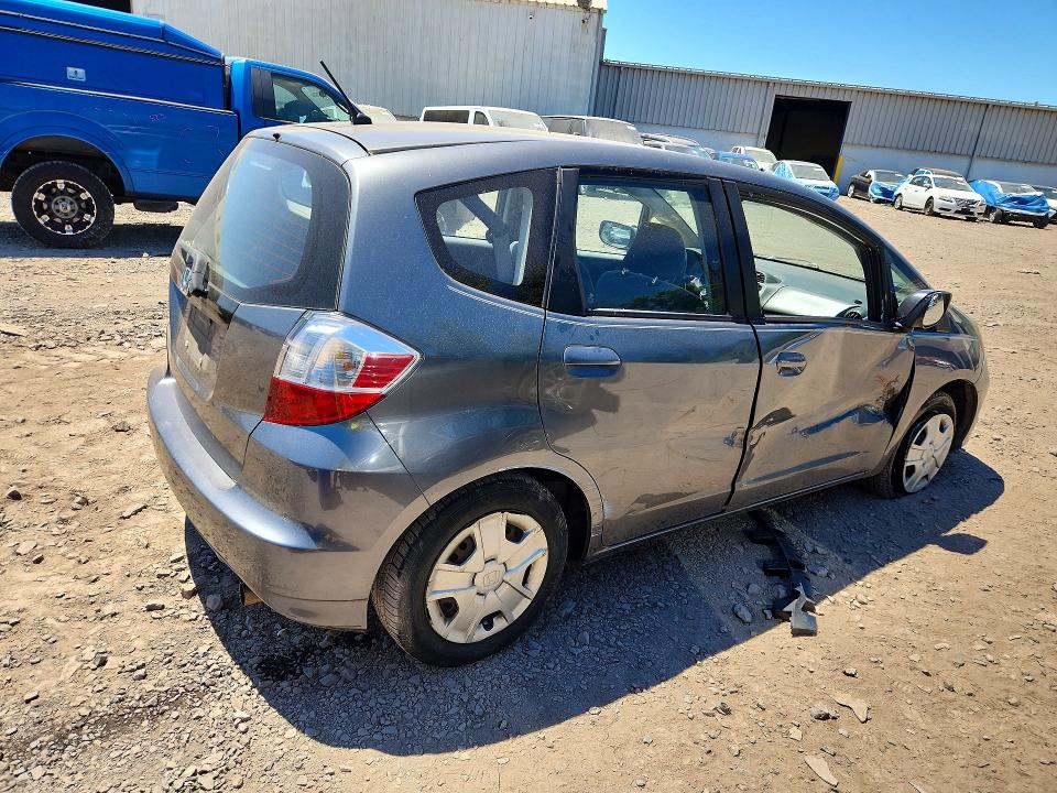 2013 Honda Fit მანქანა იყიდება აუქციონზე, vin: JHMGE8H32DC074262, აუქციონის ნომერი: 55742636