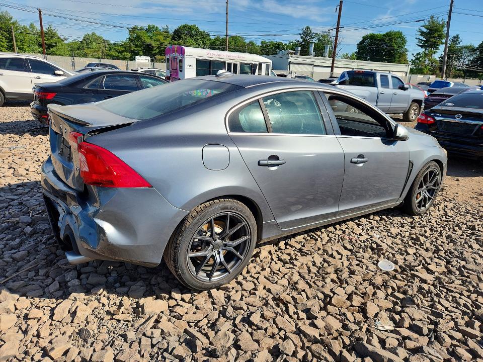 2016 Volvo S60 მანქანა იყიდება აუქციონზე, vin: YV126MFP7G2396889, აუქციონის ნომერი: 55330116