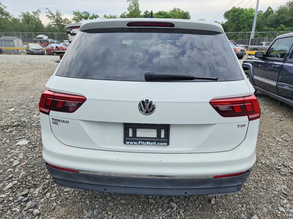 Продажа на аукционе авто 2018 Volkswagen Tiguan, vin: 3VV5B7AX8JM045126, номер лота: 57624556