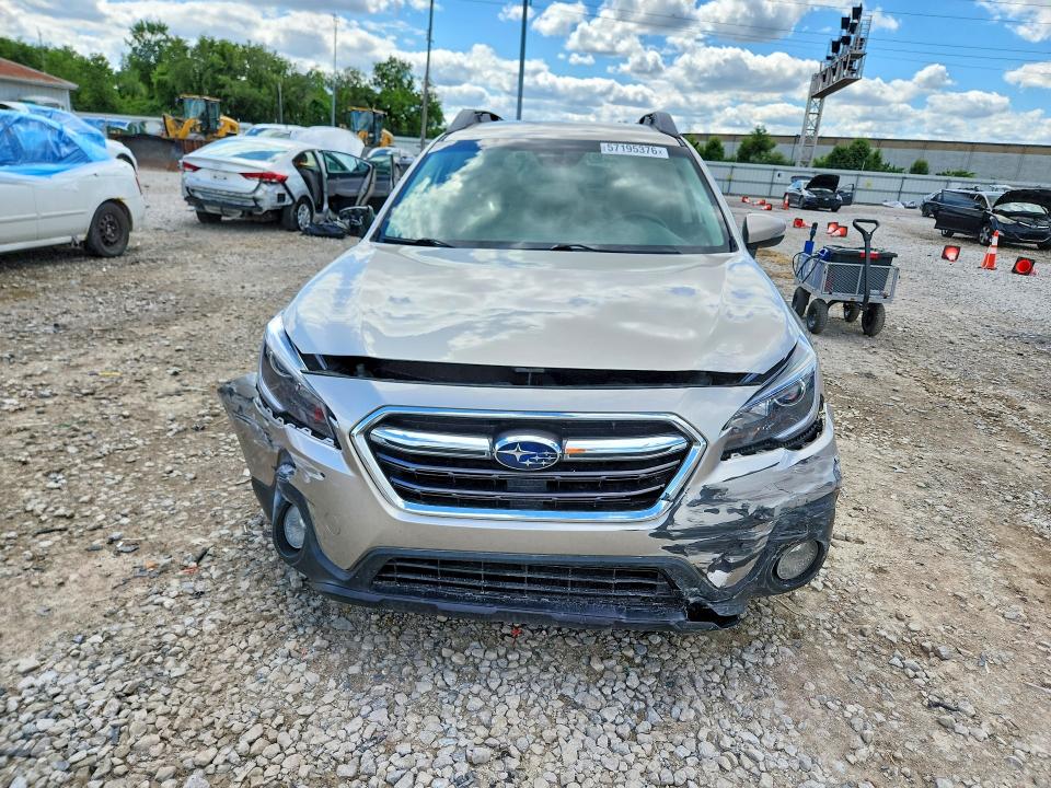 Продаж на аукціоні авто 2018 Subaru Outback, vin: 4S4BSAFC5J3270914, номер лоту: 57195376