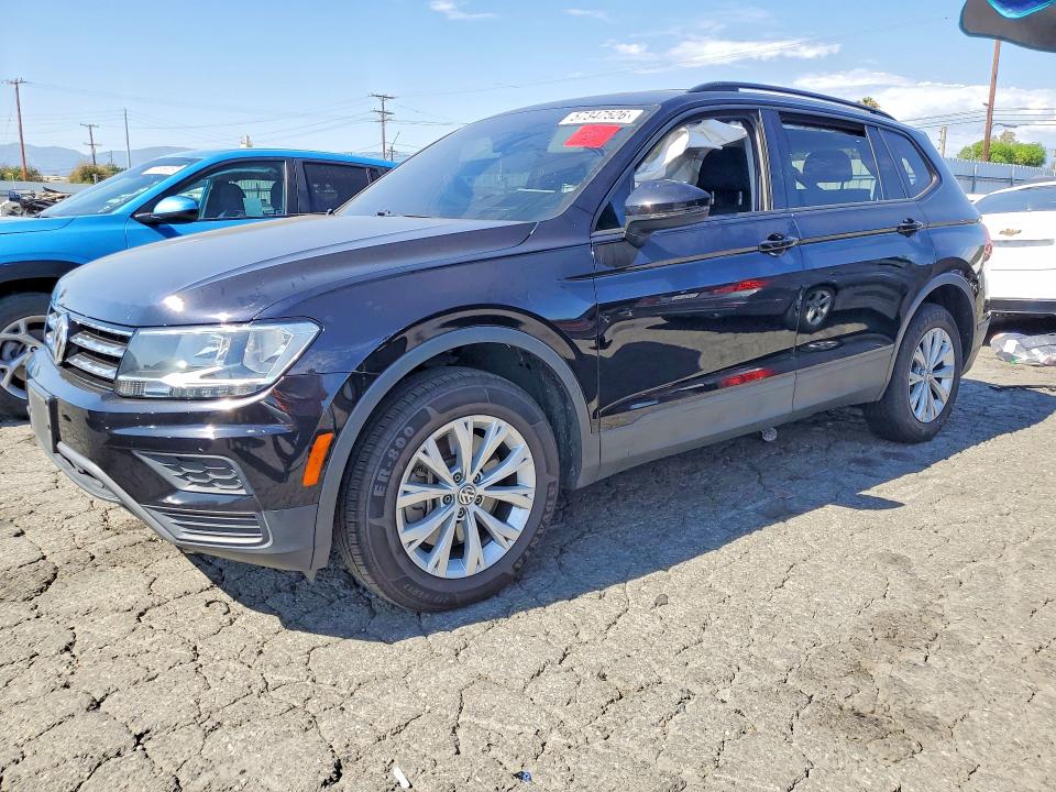 2020 Volkswagen Tiguan მანქანა იყიდება აუქციონზე, vin: 3VV1B7AX6LM100965, აუქციონის ნომერი: 57347526