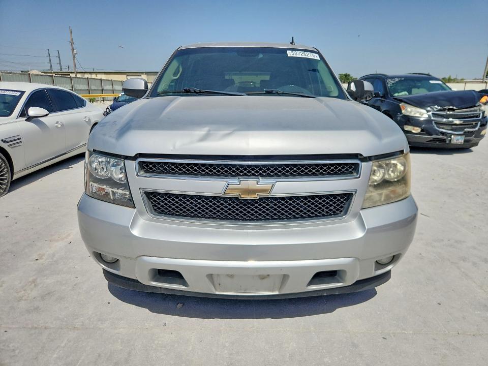 Продаж на аукціоні авто 2011 Chevrolet Suburban, vin: 1GNSCJE0XBR178132, номер лоту: 58726276