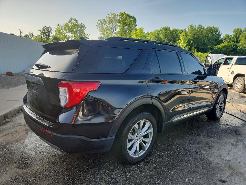 Продаж на аукціоні авто 2022 Ford Explorer, vin: 1FMSK7DH3NGA87768, номер лоту: 85628235