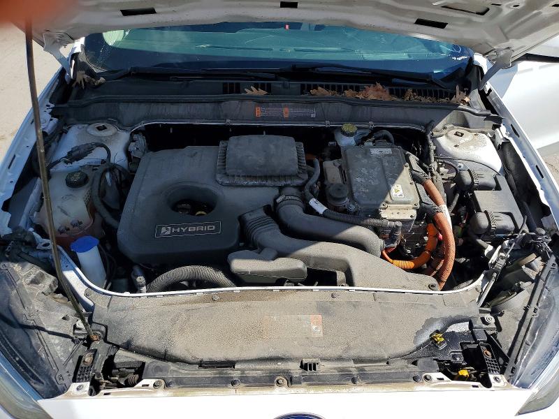 58371946 :رقم المزاد ، 3FA6P0LU0KR184966 vin ، 2019 Ford Fusion مزاد بيع