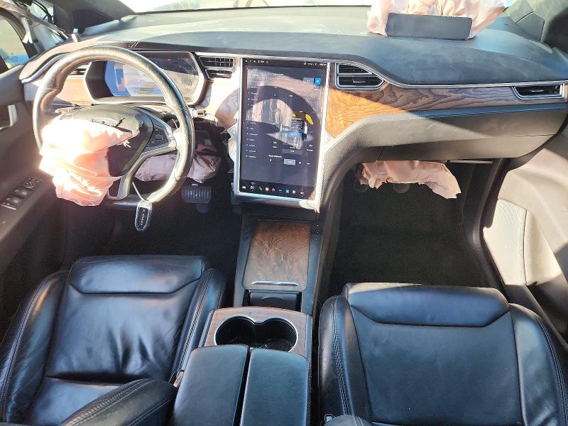 Продажа на аукционе авто 2017 Tesla Model X, vin: 5YJXCBE22HF044722, номер лота: 56644206