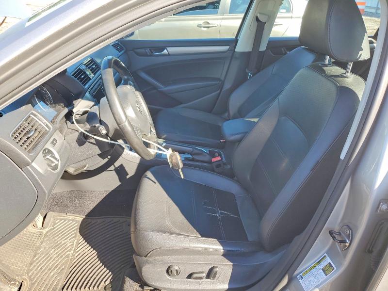 58430396 :رقم المزاد ، 1VWBT7A39EC055051 vin ، 2014 Volkswagen Passat مزاد بيع