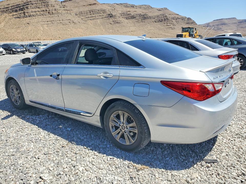 55612806 :رقم المزاد ، 5NPEB4ACXDH791355 vin ، 2013 Hyundai Sonata مزاد بيع