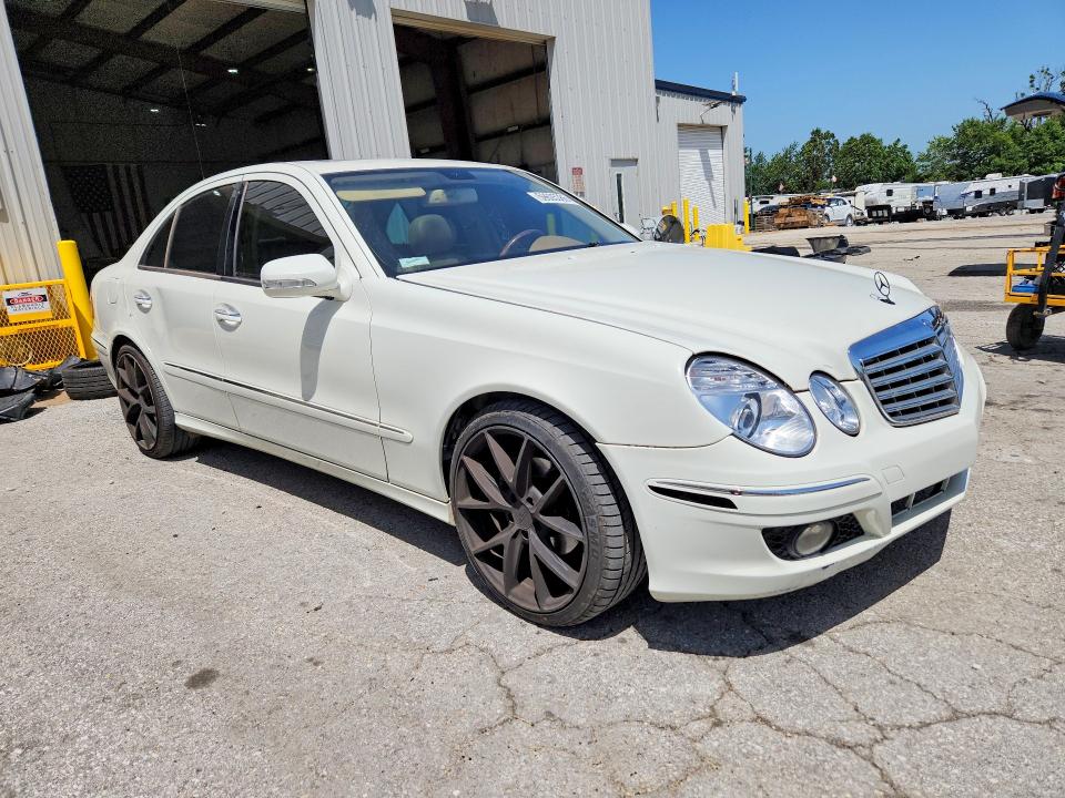 59605366 :رقم المزاد ، WDBUF22X08B194887 vin ، 2008 Mercedes-benz E مزاد بيع