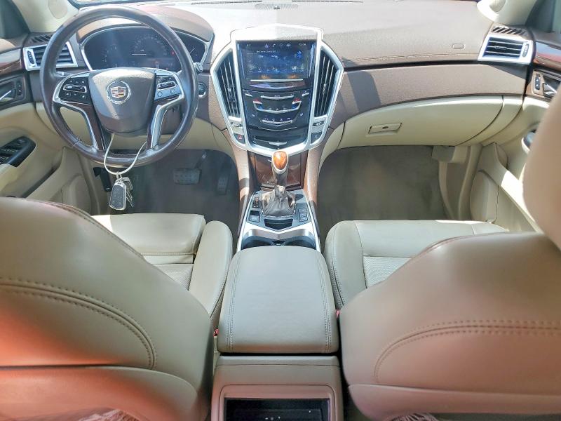 58644926 :رقم المزاد ، 3GYFNCE3XFS572561 vin ، 2015 Cadillac Srx مزاد بيع
