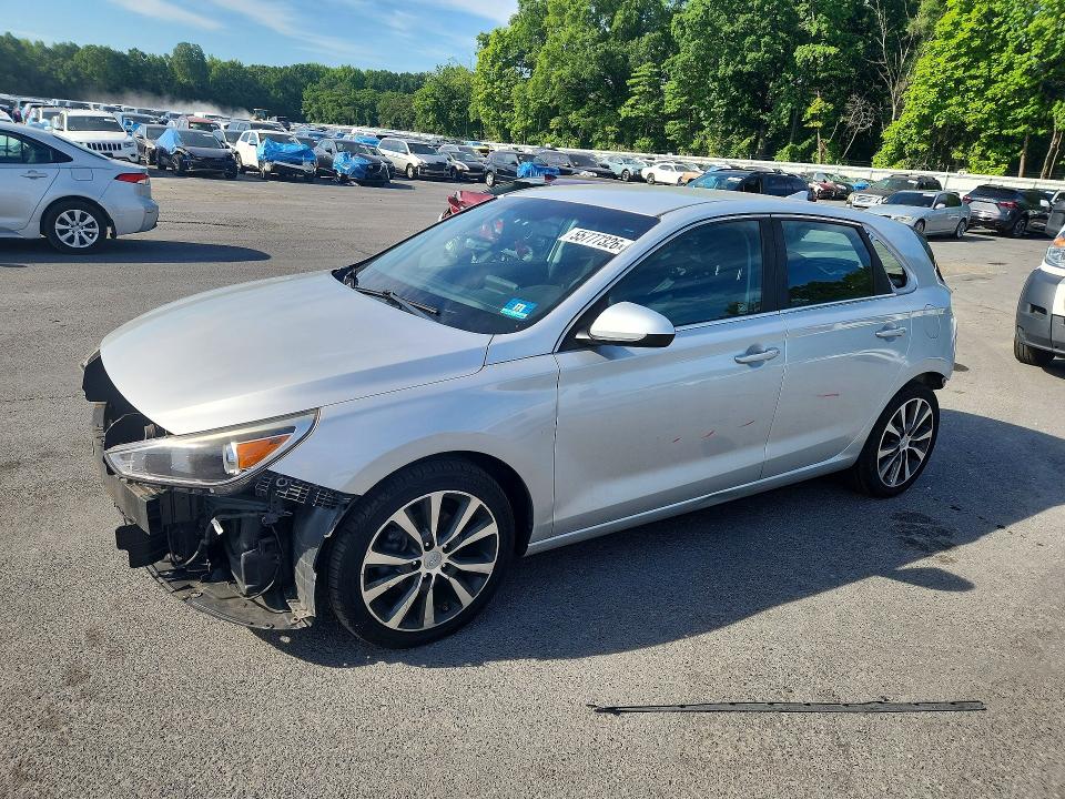 Auction sale of the 2018 Hyundai Elantra Gt, vin: KMHH35LE9JU027914, lot number: 55777326