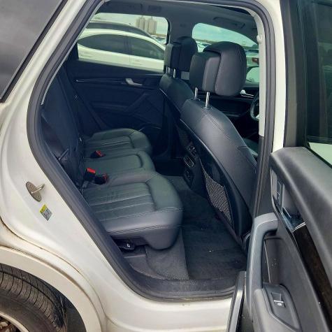 56644596 :رقم المزاد ، WA1BNAFY3L2069894 vin ، 2020 Audi Q5 مزاد بيع