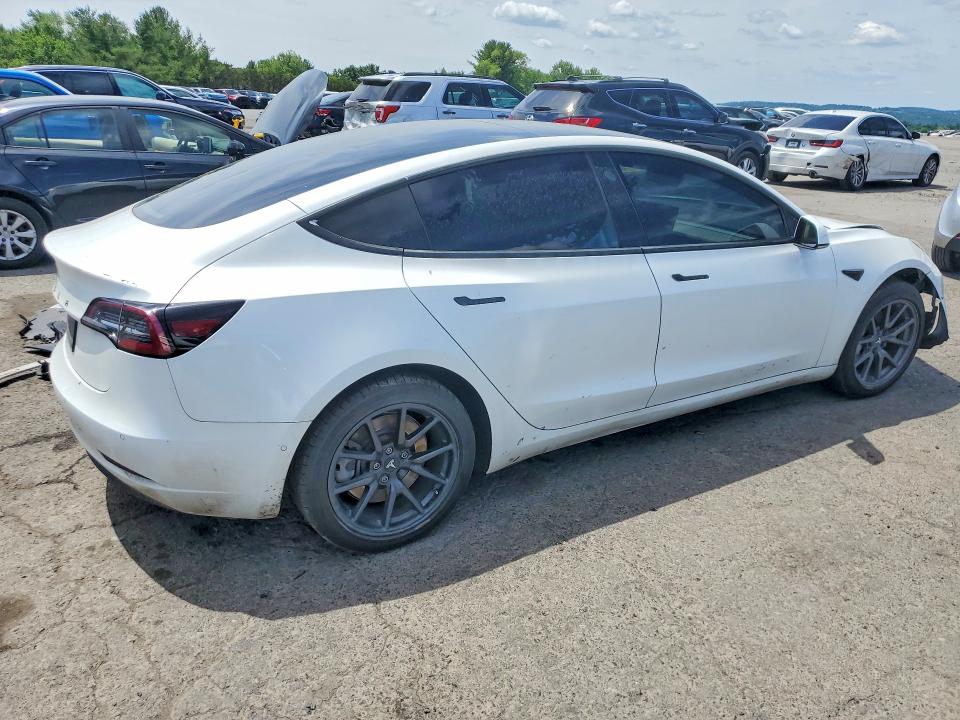 58168646 :رقم المزاد ، 5YJ3E1EA1KF401390 vin ، 2019 Tesla Model 3 مزاد بيع