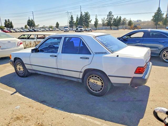 1988 Mercedes-benz 190 მანქანა იყიდება აუქციონზე, vin: WDBDB26D4JF455030, აუქციონის ნომერი: 58844596