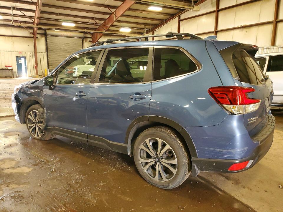 Продажа на аукционе авто 2023 Subaru Forester, vin: JF2SKAPC0PH448325, номер лота: 58001636