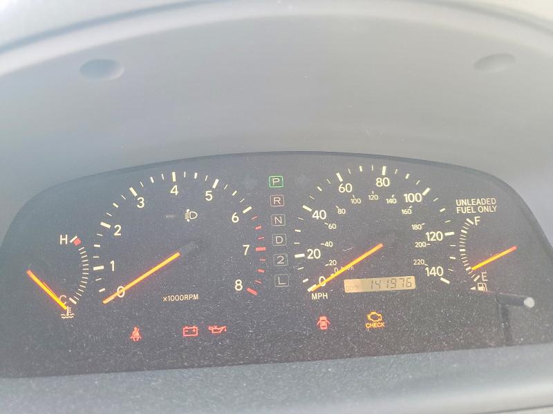 2000 Lexus Es მანქანა იყიდება აუქციონზე, vin: JT8BF28GXY5100270, აუქციონის ნომერი: 56060976