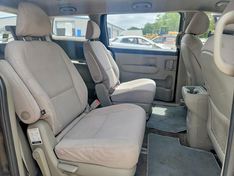 55612596 :رقم المزاد ، KNDMA5C19H6279652 vin ، 2017 Kia Sedona مزاد بيع