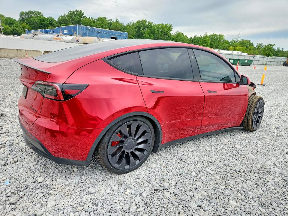 59074426 :رقم المزاد ، 7SAYGDEF2PF881883 vin ، 2023 Tesla Model Y مزاد بيع