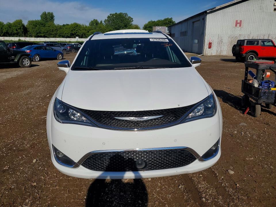 Продажа на аукционе авто 2020 Chrysler Pacifica, vin: 2C4RC1GG2LR151813, номер лота: 57836396