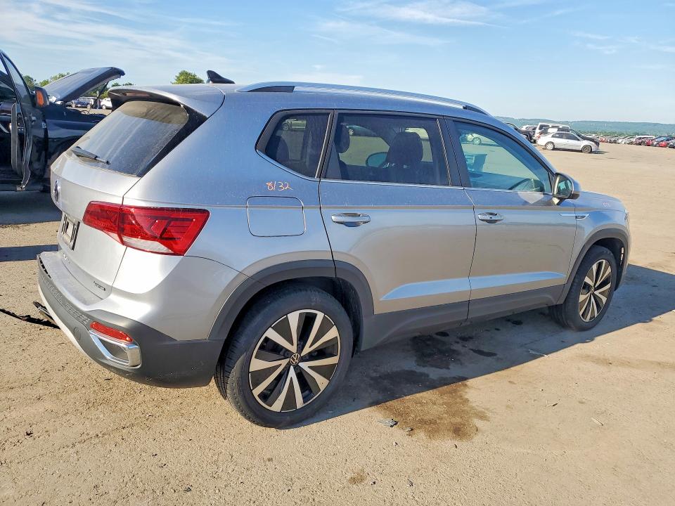 Продажа на аукционе авто 2023 Volkswagen Taos, vin: 3VVYX7B28PM306605, номер лота: 56291986