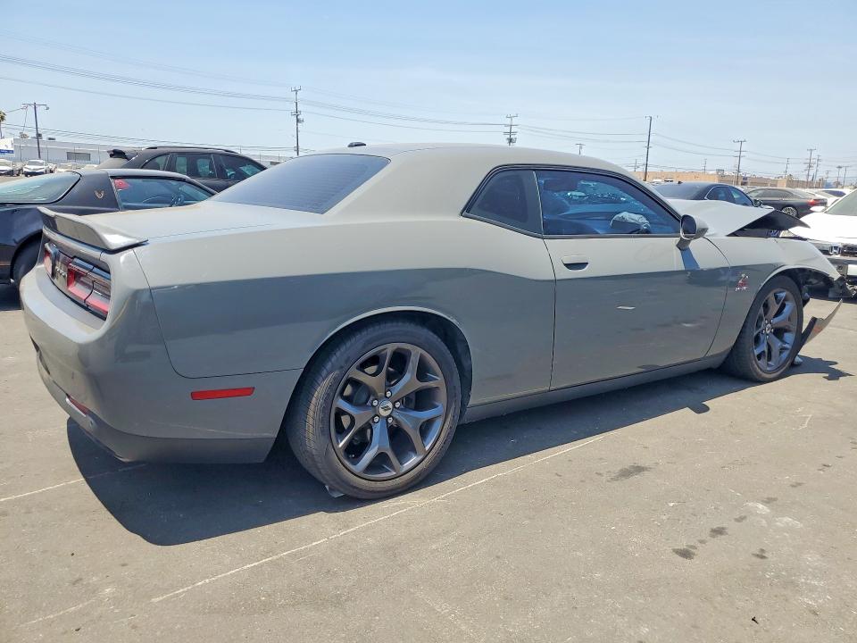 56654806 :رقم المزاد ، 2C3CDZBT8KH550921 vin ، 2019 Dodge Challenger مزاد بيع