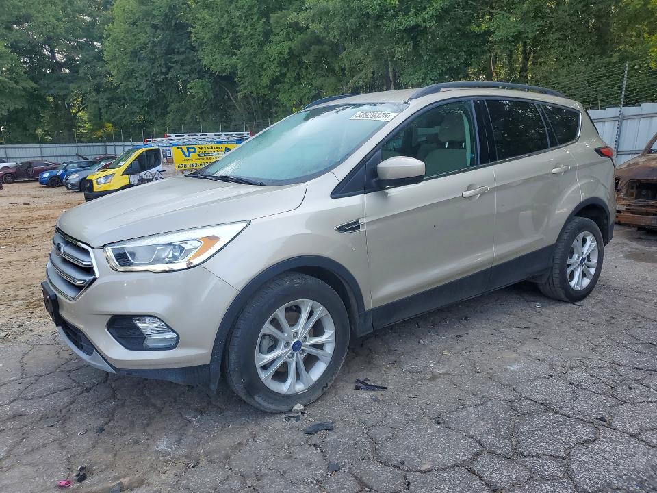 2017 Ford Escape მანქანა იყიდება აუქციონზე, vin: 1FMCU0GD0HUD04620, აუქციონის ნომერი: 58920326