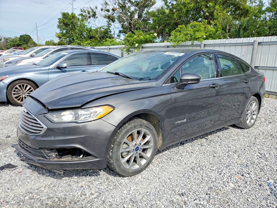 56596896 :رقم المزاد ، 3FA6P0UU5HR330771 vin ، 2017 Ford Fusion مزاد بيع