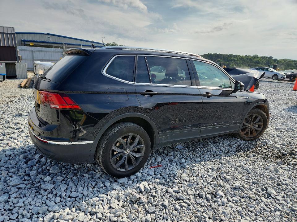 2022 Volkswagen Tiguan მანქანა იყიდება აუქციონზე, vin: 3VV3B7AX0NM131737, აუქციონის ნომერი: 58735726