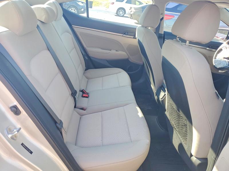 56980506 :رقم المزاد ، 5NPD84LF8JH275962 vin ، 2018 Hyundai Elantra 4d مزاد بيع