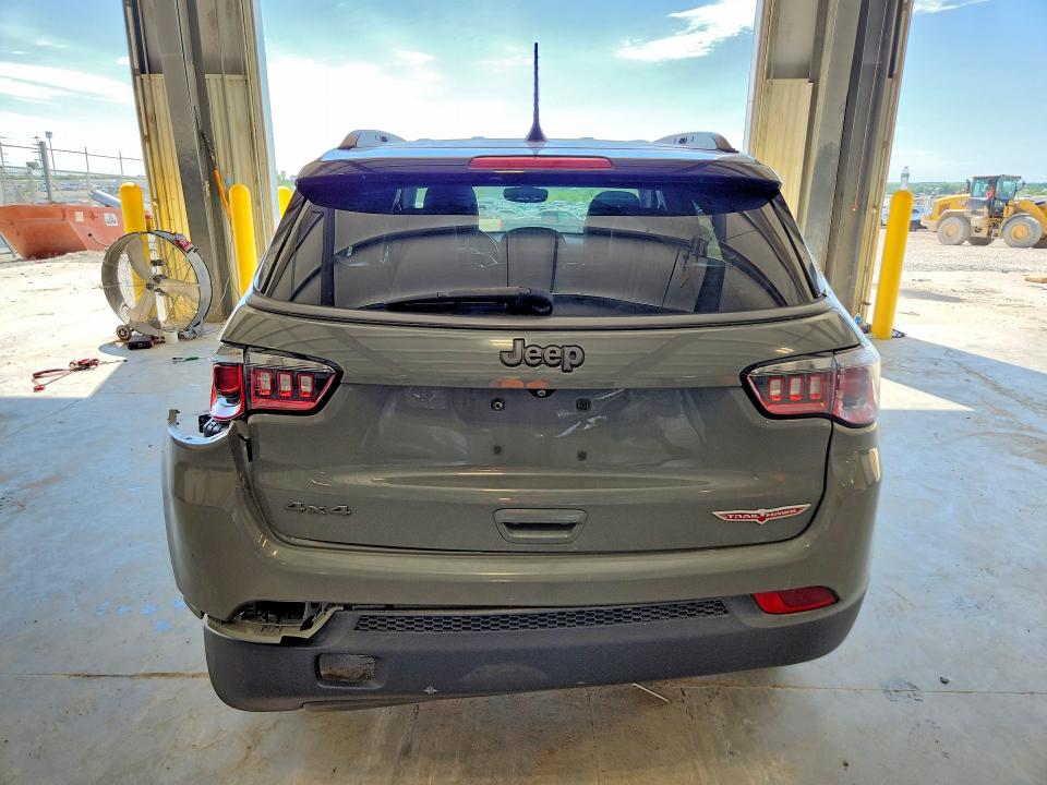 2020 Jeep Compass მანქანა იყიდება აუქციონზე, vin: 3C4NJDDBXLT123480, აუქციონის ნომერი: 57314986