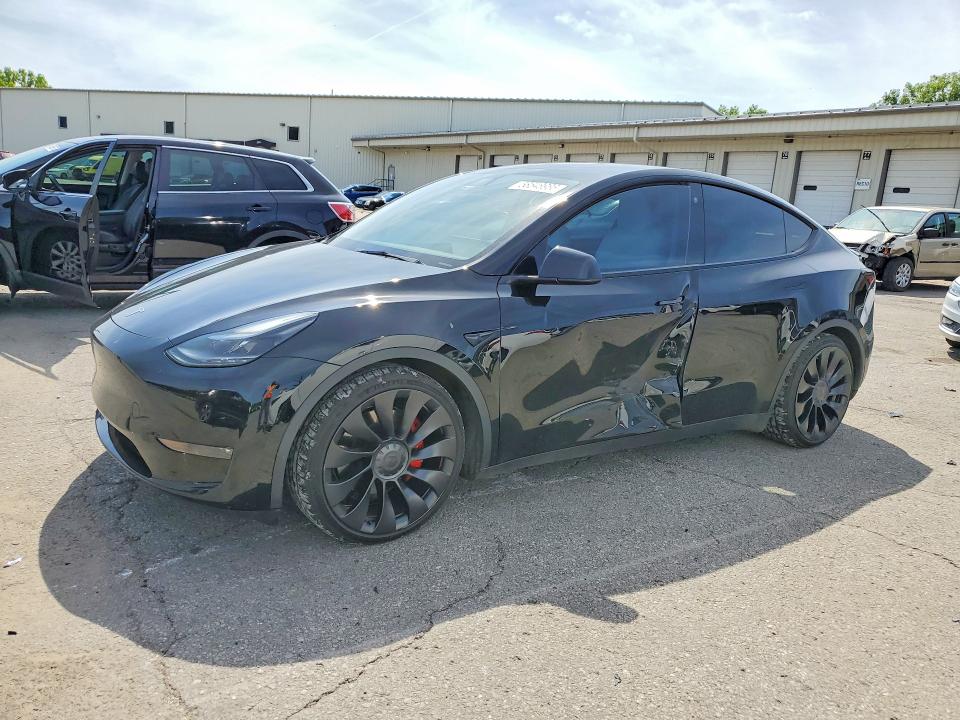 58548986 :رقم المزاد ، 7SAYGDEF3NF410533 vin ، 2022 Tesla Model Y مزاد بيع