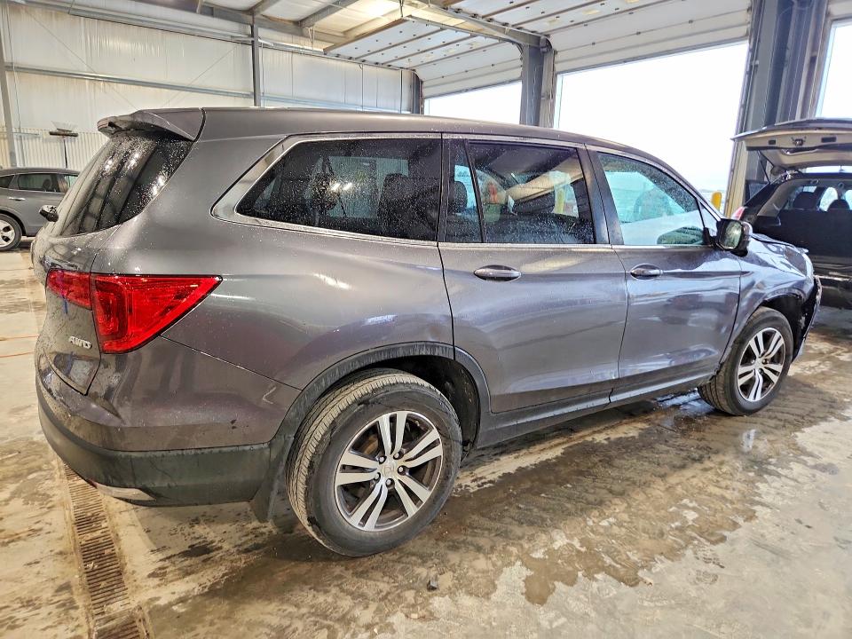 Продажа на аукционе авто 2018 Honda Pilot, vin: 5FNYF6H39JB058789, номер лота: 55909846