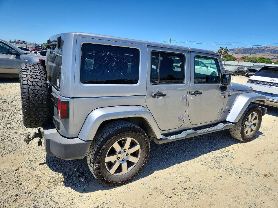 58306546 :رقم المزاد ، 1C4BJWEG3FL578616 vin ، 2015 Jeep Wrangler Unlimited مزاد بيع