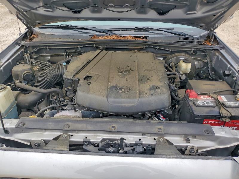 Продажа на аукционе авто 2015 Toyota Tacoma, vin: 3TMLU4EN3FM185616, номер лота: 55692456