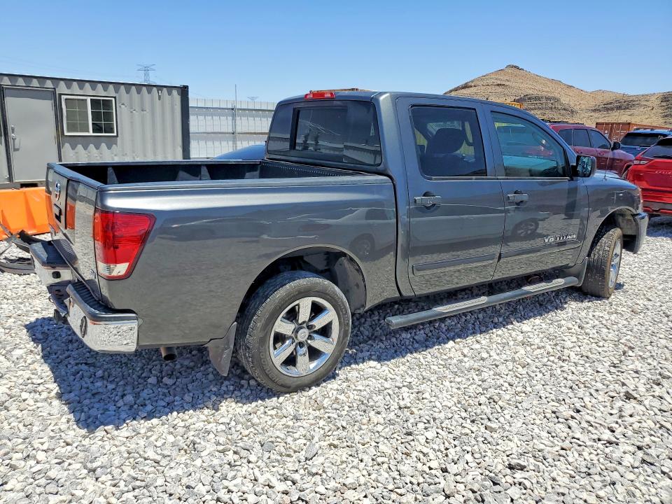 56076886 :رقم المزاد ، 1N6AA0EK3BN324848 vin ، 2011 Nissan Titan مزاد بيع