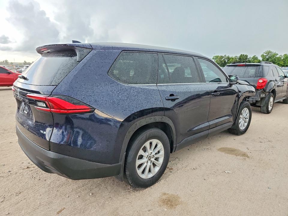 2024 Toyota Grand Highlander მანქანა იყიდება აუქციონზე, vin: 5TDAAAA59RS018024, აუქციონის ნომერი: 56081626