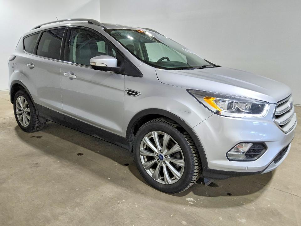Продаж на аукціоні авто 2018 Ford Escape, vin: 1FMCU9J93JUD28036, номер лоту: 57221476