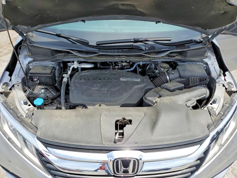 55825856 :رقم المزاد ، 5FNRL6H73KB120091 vin ، 2019 Honda Odyssey مزاد بيع