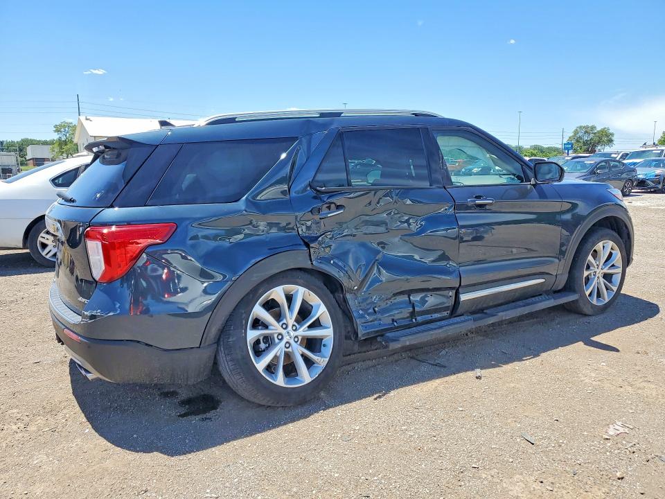 57240766 :رقم المزاد ، 1FM5K8HC4NGA70897 vin ، 2022 Ford Explorer مزاد بيع