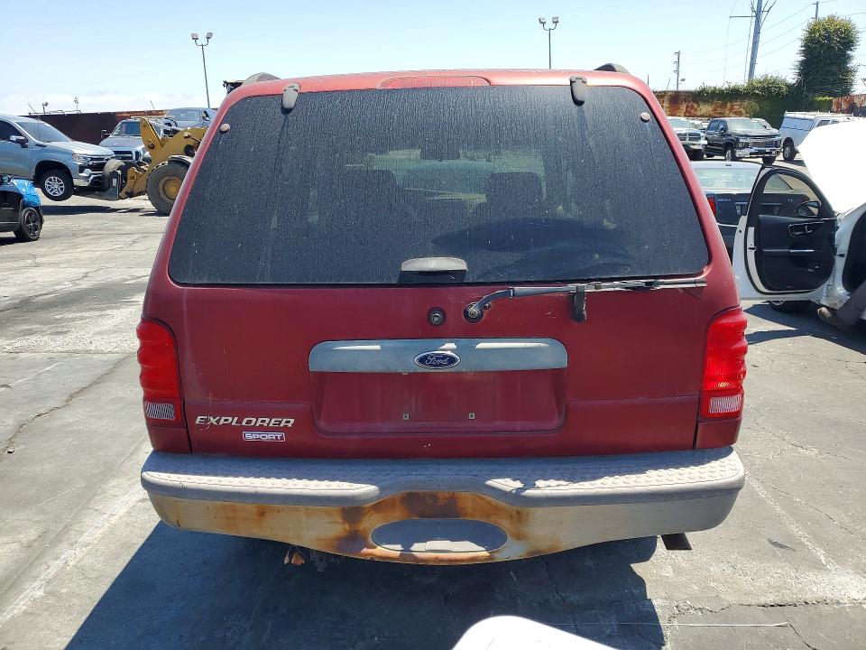 2001 Ford Explorer მანქანა იყიდება აუქციონზე, vin: 1FMYU60E51UA60755, აუქციონის ნომერი: 56281106