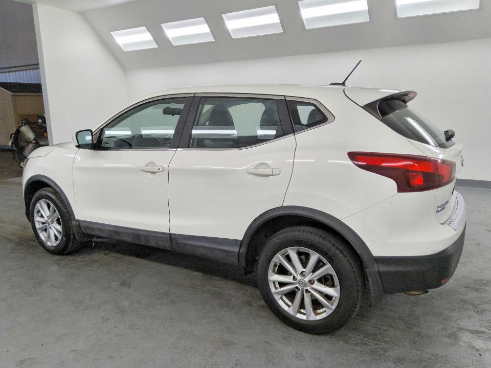 2017 Nissan Rogue Sport მანქანა იყიდება აუქციონზე, vin: JN1BJ1CP0HW021804, აუქციონის ნომერი: 55765306