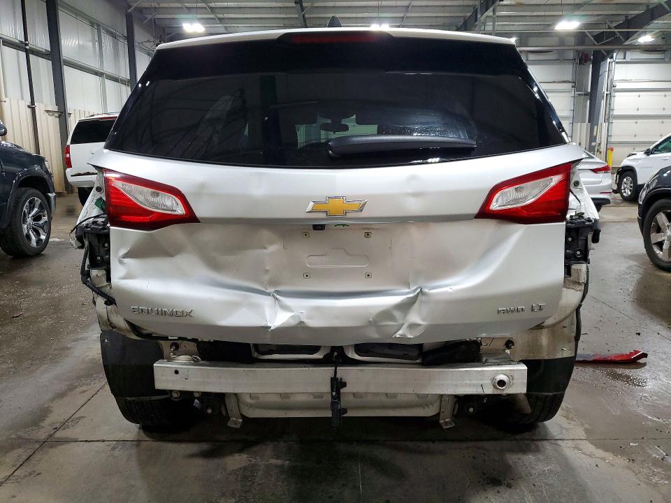 Продажа на аукционе авто 2018 Chevrolet Equinox, vin: 3GNAXSEV1JS585656, номер лота: 55975176